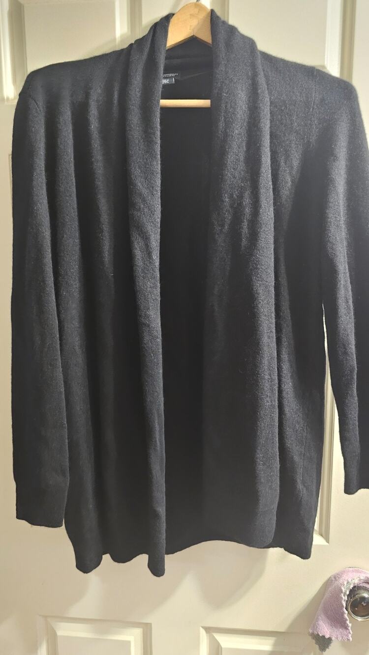 C Designer women's 100% Cashmere open front Cardigan -size XXL -Black